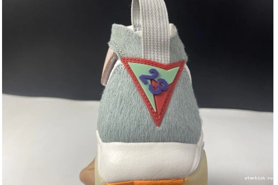 7'Hare CT8528-002 CT8528-002 Jordan Air 2.0' 1118